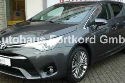 Toyota Avensis 99.980 km 16.480 &euro; Bielefeld 33689