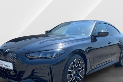 BMW i4 4.044 km 59.698 &euro; Versmold 33775
