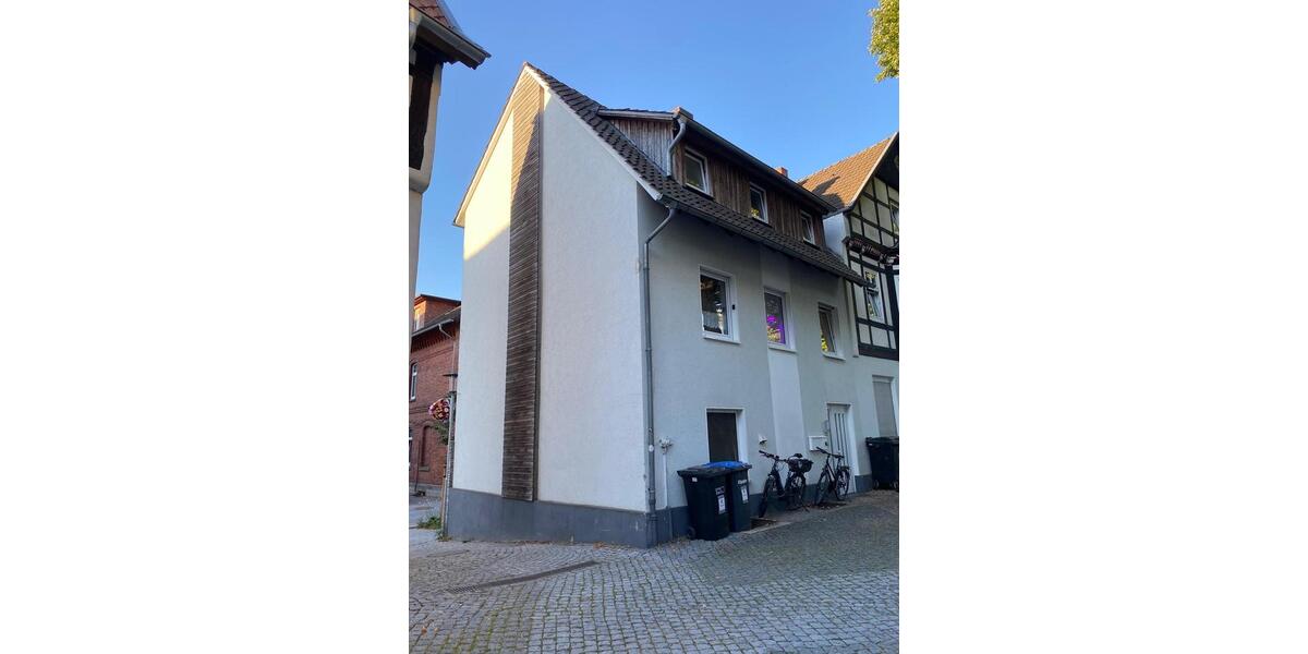 Einfamilienhaus Halle - 4 Zimmer, 150 m&sup2;, 370.000&euro; | Angebot:27227829