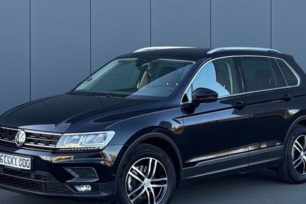 VW Tiguan 68.000 km 20.400 &euro; Gütersloh 33330
