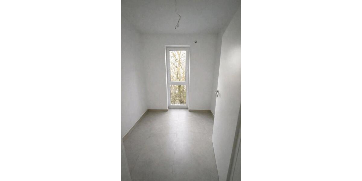 Einfamilienhaus Gütersloh - 2 Zimmer, 96 m&sup2;, 1.350&euro; | Angebot:25732187