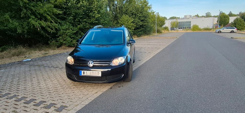 VW Golf Plus 149.000 km 4.450 &euro; Bad Salzuflen 32107