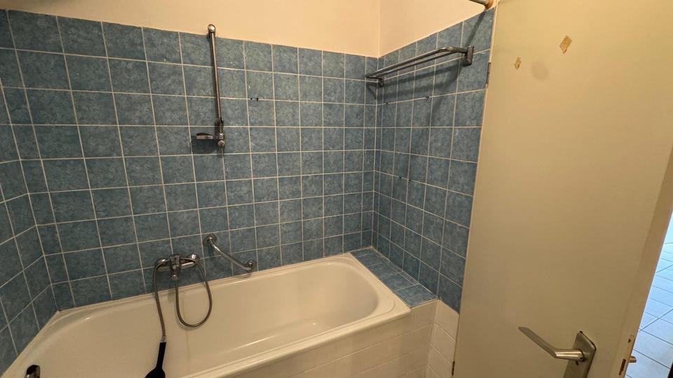 Mehrfamilienhaus, Wohnhaus Bielefeld Stieghorst - 3 Zimmer, 79 m&sup2;, 200.000&euro; | Angebot:26815455