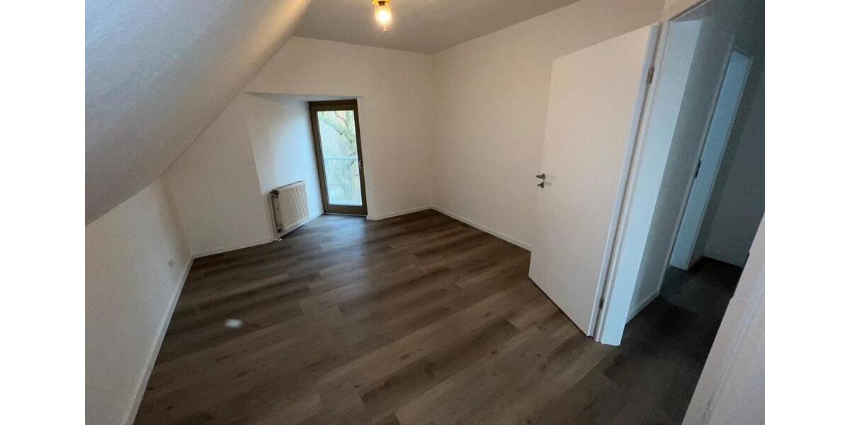 Dachgeschoßwohnung Bielefeld Sennestadt - 2 Zimmer, 56 m&sup2;, 595&euro; | Angebot:26505494