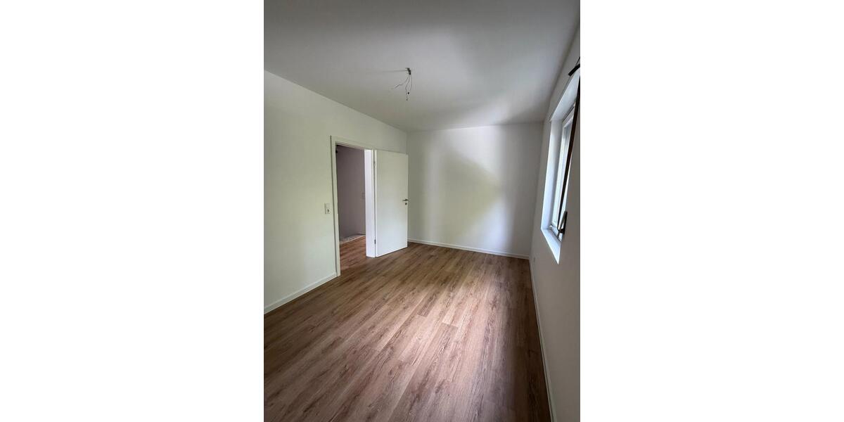 Doppelhaushälfte Bielefeld Stieghorst - 5 Zimmer, 105 m&sup2;, 399.000&euro; | Angebot:26840111