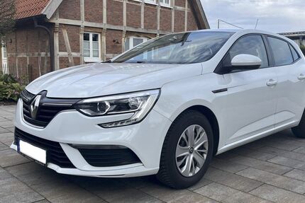 Renault Megane 44.000 km 8.399 &euro; Enger 32130