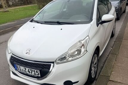 Peugeot 208 151.150 km 2.600 € Bielefeld 33689