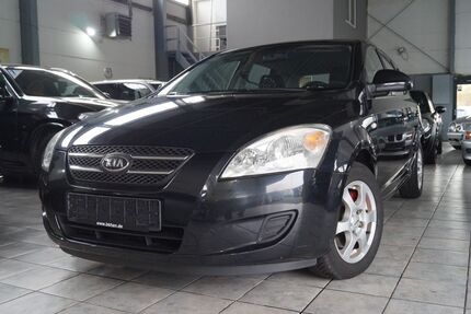Kia ceed / Ceed 179.000 km 1.890 &euro; Gütersloh 33334