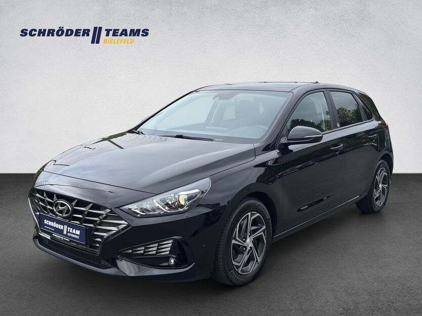 Hyundai i30 64.265 km 15.980 € Bielefeld 33609