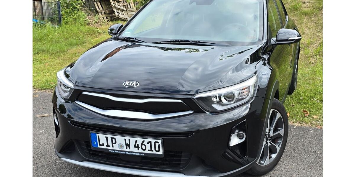 Kia Stonic 46.000 km 13.500 &euro; Detmold 32758