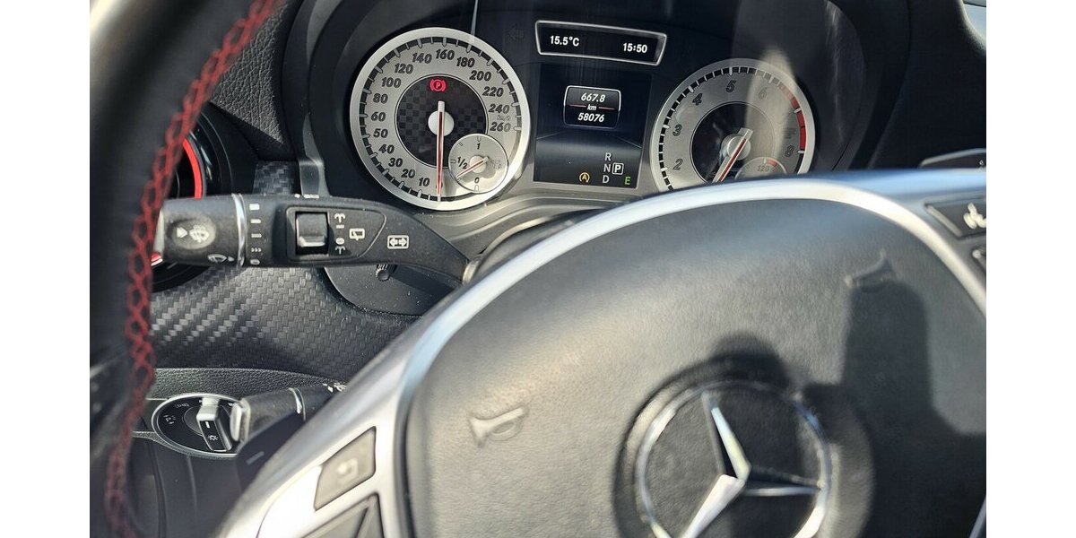 Mercedes-Benz A 250 AMG Sportpaket Alcantara RFK NAVI 2.HAND 58.120 km 21.990 &euro; Löhne 32584