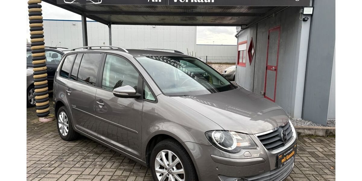 VW Touran 189.325 km 4.499 &euro; Enger 32130