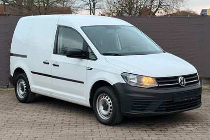 VW Caddy 153.000 km 9.499 &euro; Versmold 33775