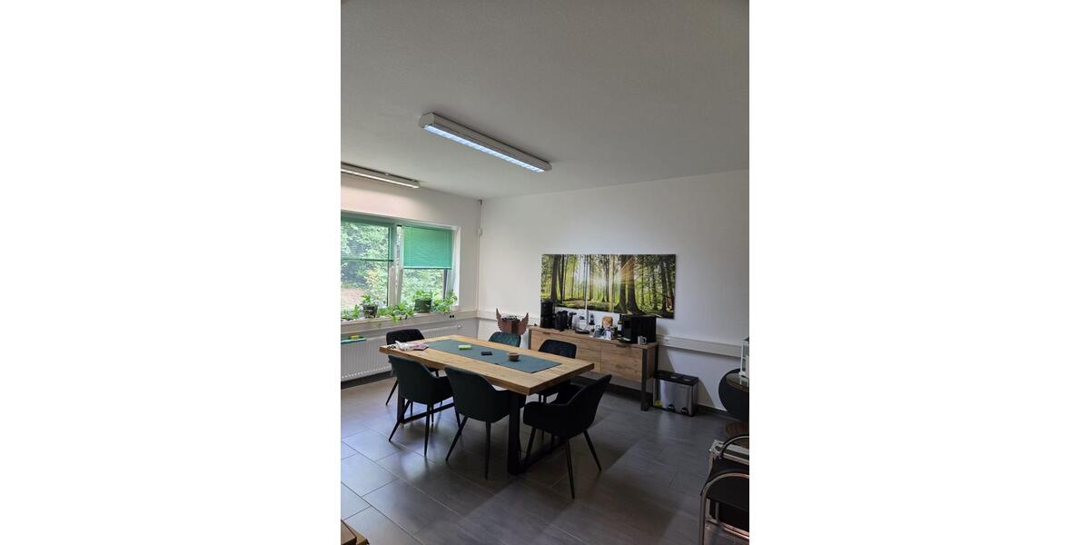 Gewerbeobjekt Leopoldshöhe - 2.500&euro; | Angebot:24677068