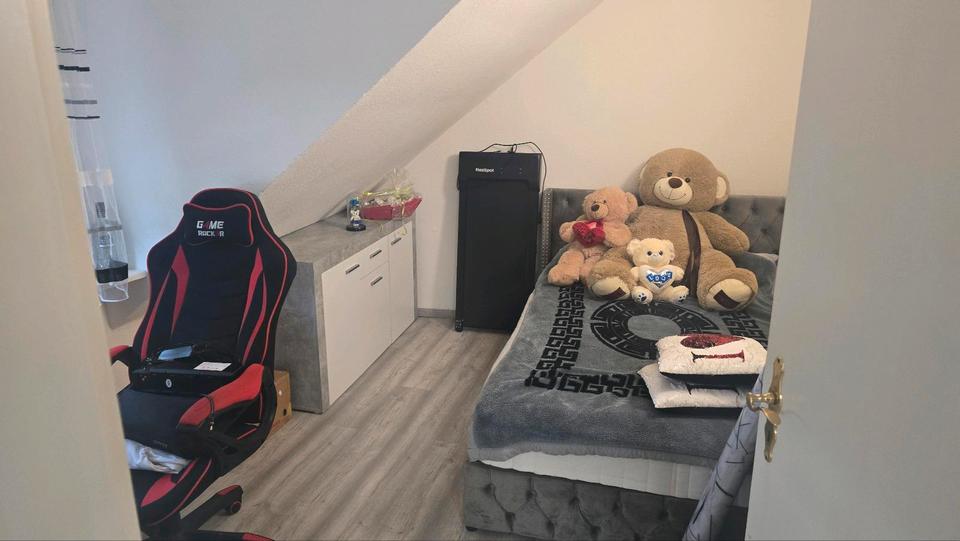 Dachgeschoßwohnung Bad Oeynhausen Rehme - 3.5 Zimmer, 70 m&sup2;, 199.000&euro; | Angebot:26738209