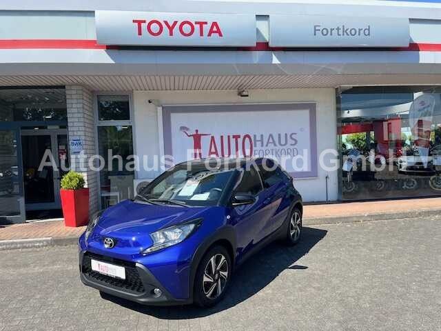 Aygo (X)