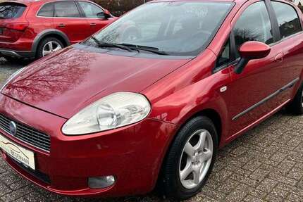 Fiat Grande Punto 194.318 km 2.450 &euro; Bad Salzuflen 32108
