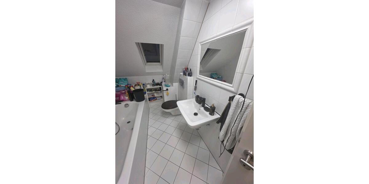 Dachgeschoßwohnung Gütersloh - 2 Zimmer, 50 m&sup2;, 650&euro; | Angebot:26416920