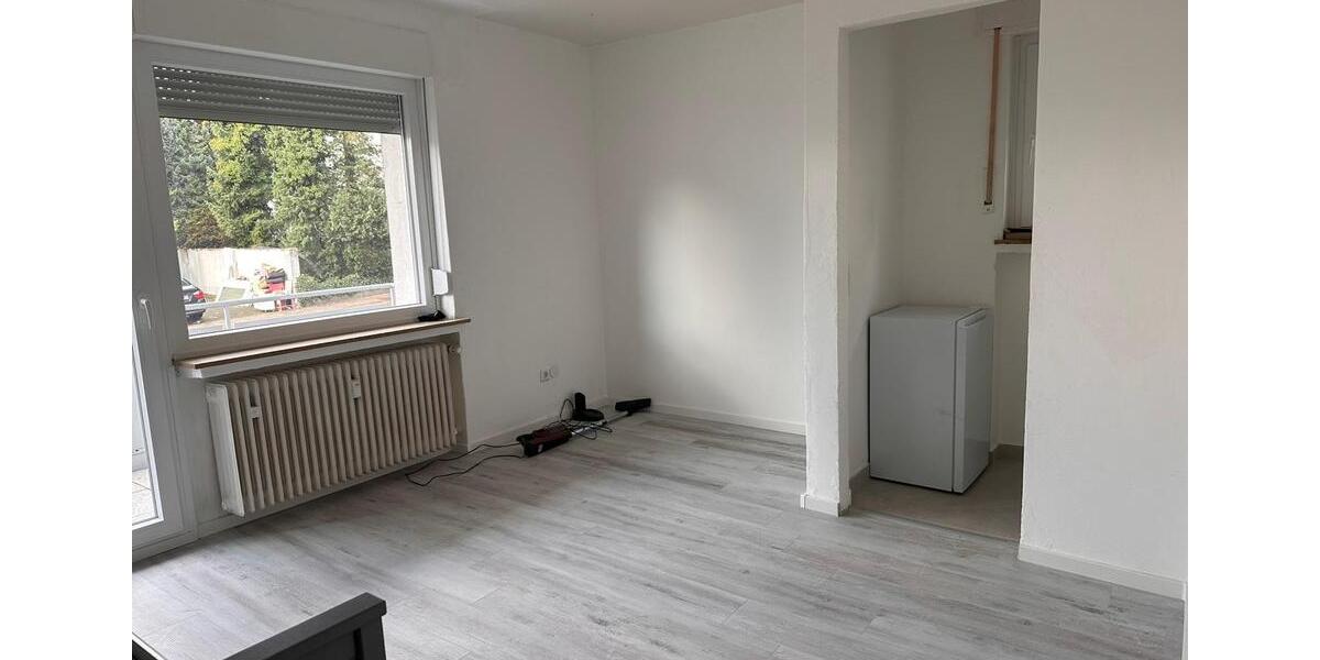 Neu renovierte 1 Zimmer Wohnung mit Balkon in BI Brackwede zimmer