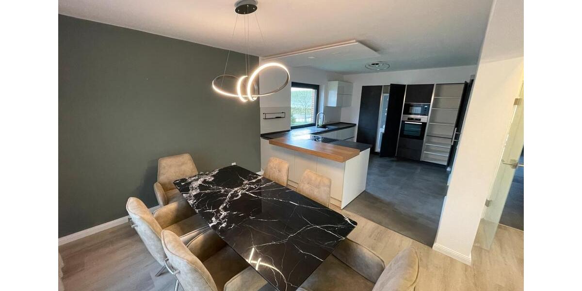 Erdgeschoßwohnung Lemgo - 3 Zimmer, 87 m&sup2;, 800&euro; | Angebot:26663991