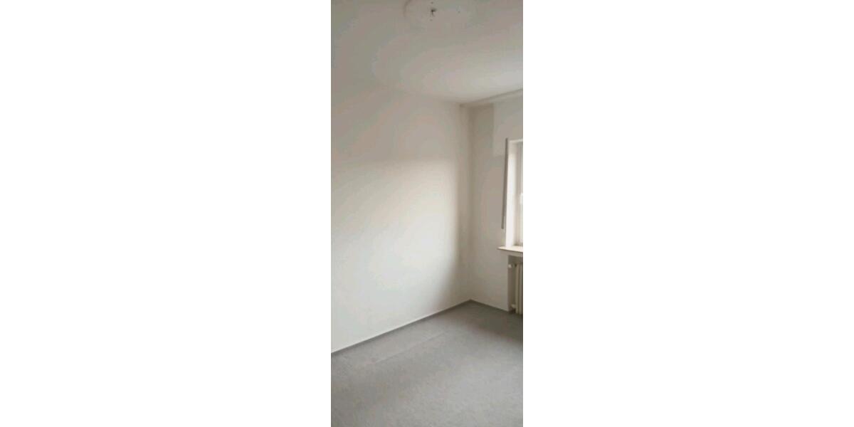 Etagenwohnung Bielefeld Heepen - 4 Zimmer, 75 m&sup2;, 600&euro; | Angebot:26225023