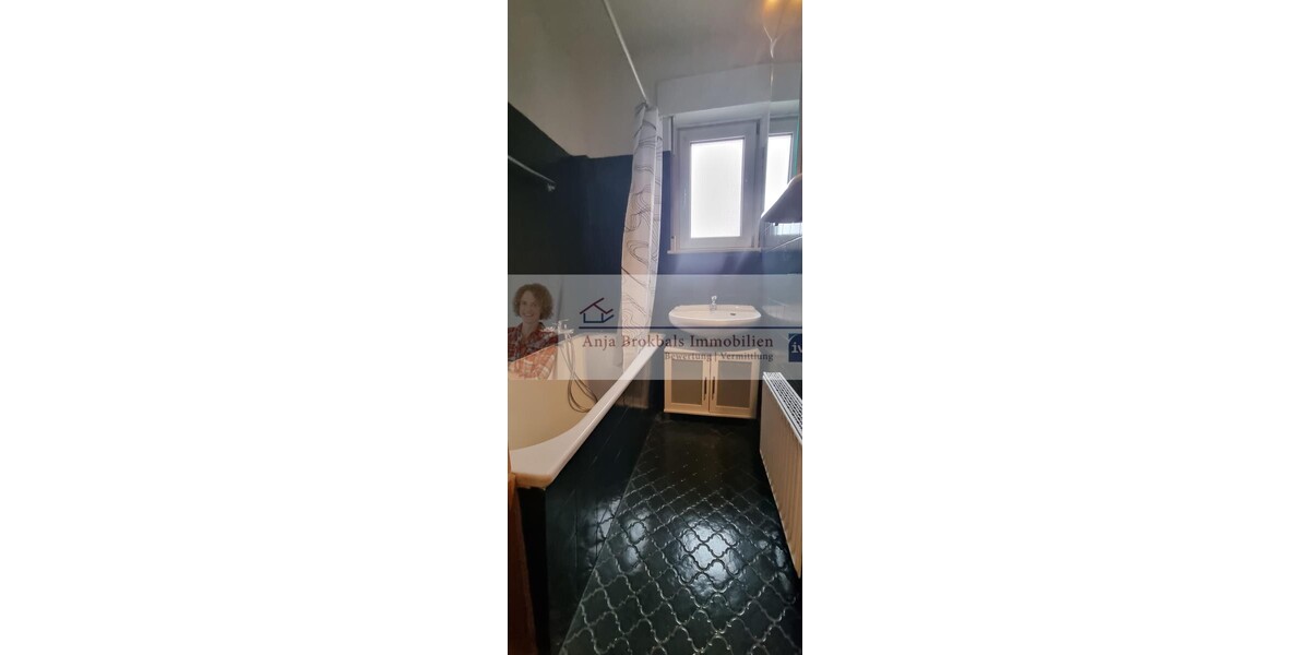 Zentral - ruhig - großes Grundstück_provisionsfrei für Käufer 7 zimmer