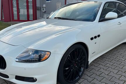 Maserati Quattroporte 58.000 km 53.900 &euro; Bielefeld 33719