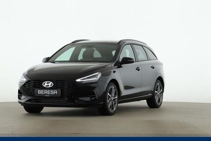 Hyundai i30 4.900 km 22.880 &euro; Detmold 32758