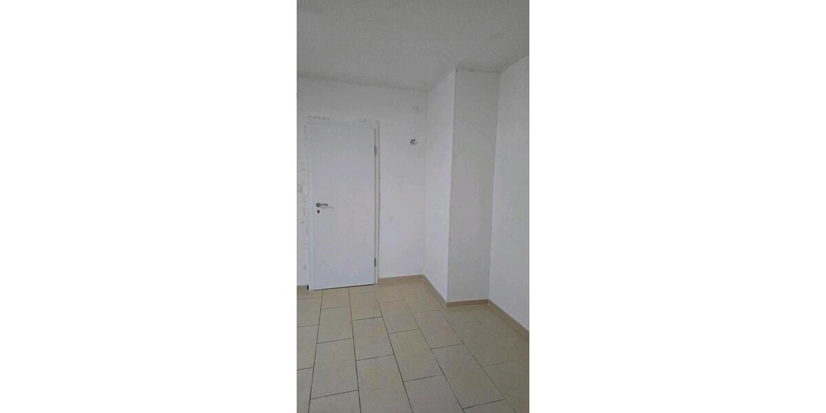 Etagenwohnung Bünde - 2 Zimmer, 91 m&sup2;, 900&euro; | Angebot:26415546