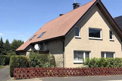 Haus Bad Salzuflen Biemsen-Ahmsen - 8 Zimmer, 122 m&sup2;, 249.000&euro; | Angebot:25611611