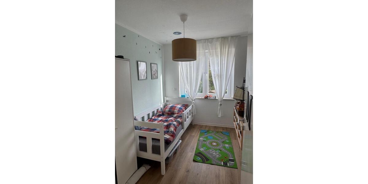 Etagenwohnung Enger - 4 Zimmer, 107 m&sup2;, 1.400&euro; | Angebot:26403765