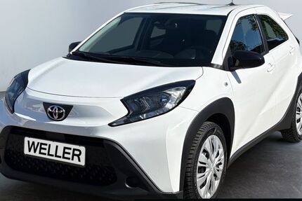 Toyota Aygo (X) 15.815 km 12.990 &euro; Bielefeld 33609