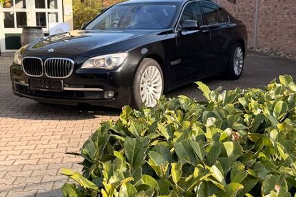 BMW 740 132.000 km 12.850 &euro; Gütersloh 33335
