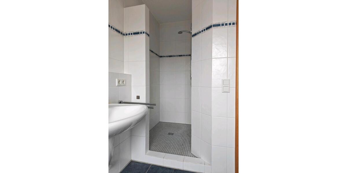 Etagenwohnung Bielefeld Jöllenbeck - 3 Zimmer, 92 m&sup2;, 295.000&euro; | Angebot:26448661