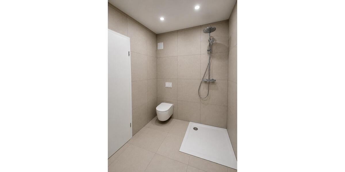 Erdgeschoßwohnung Detmold Hakedahl - 2 Zimmer, 76 m&sup2;, 900&euro; | Angebot:26682999
