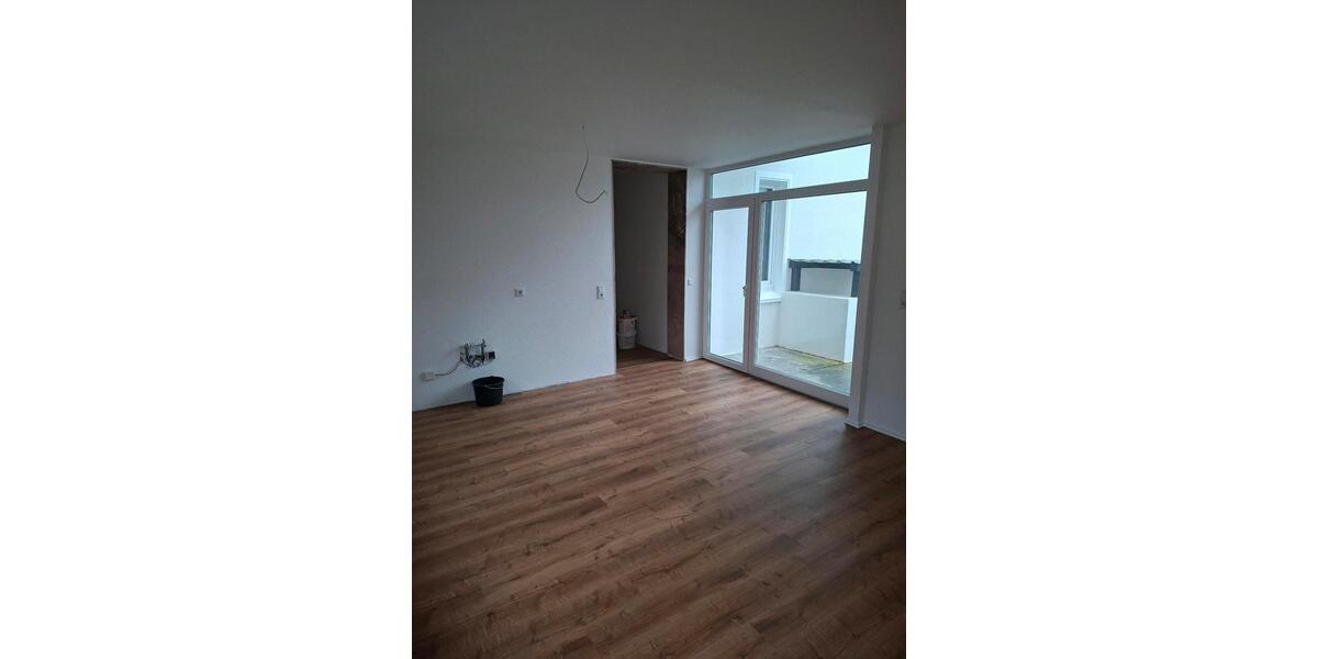 Hochparterre Bünde - 2.5 Zimmer, 95 m&sup2;, 1.050&euro; | Angebot:26393536