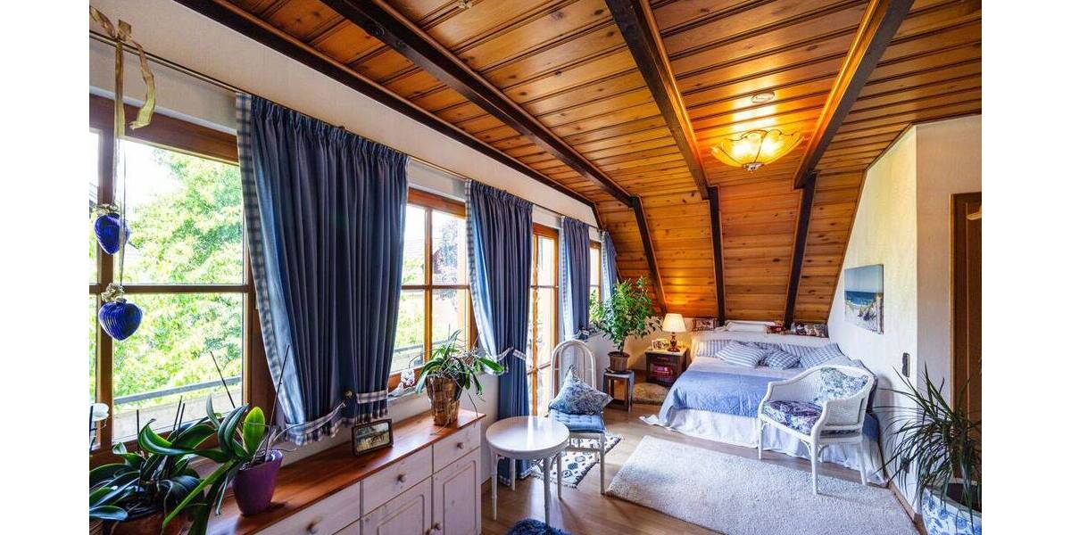 Mehrfamilienhaus, Wohnhaus Halle/Westf. Hesseln - 6 Zimmer, 157 m&sup2;, 368.000&euro; | Angebot:26909170