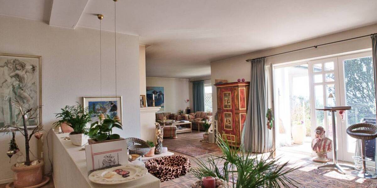 Einfamilienhaus Vlotho - 4 Zimmer, 221 m&sup2;, 575.000&euro; | Angebot:26344634