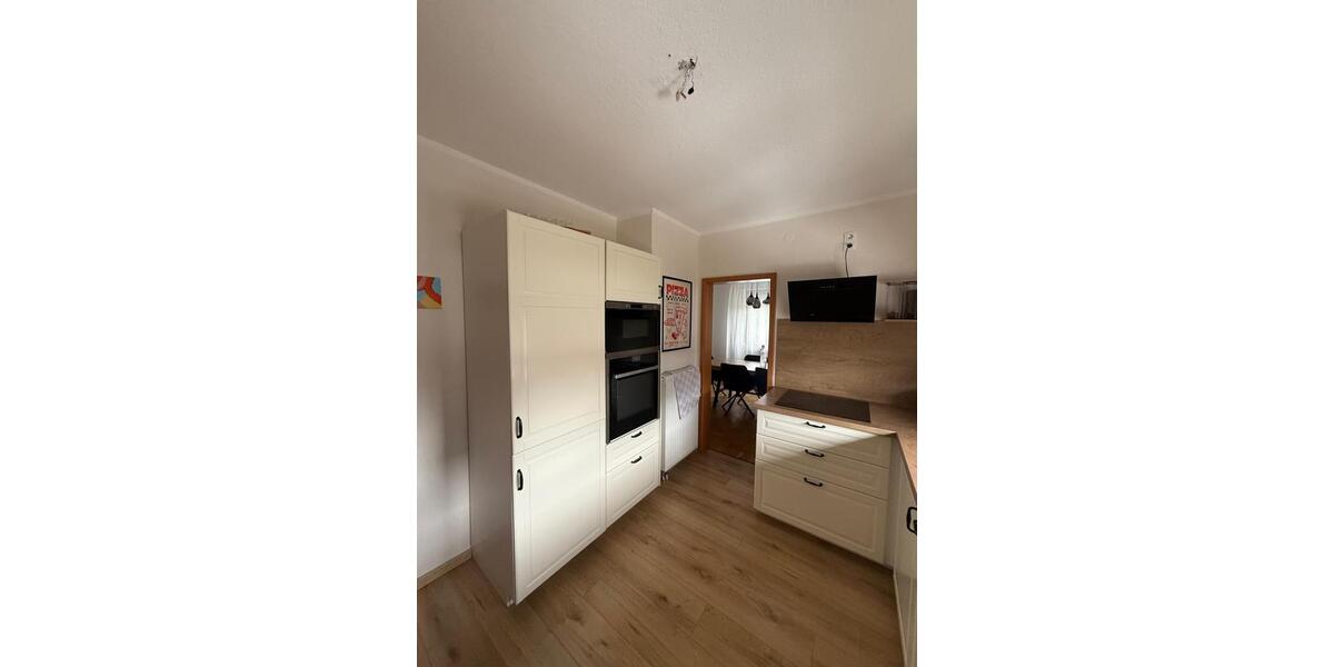 Etagenwohnung Augustdorf - 4 Zimmer, 105 m&sup2;, 1.000&euro; | Angebot:26414685