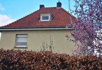 2 Familien Haus zu verkaufen.