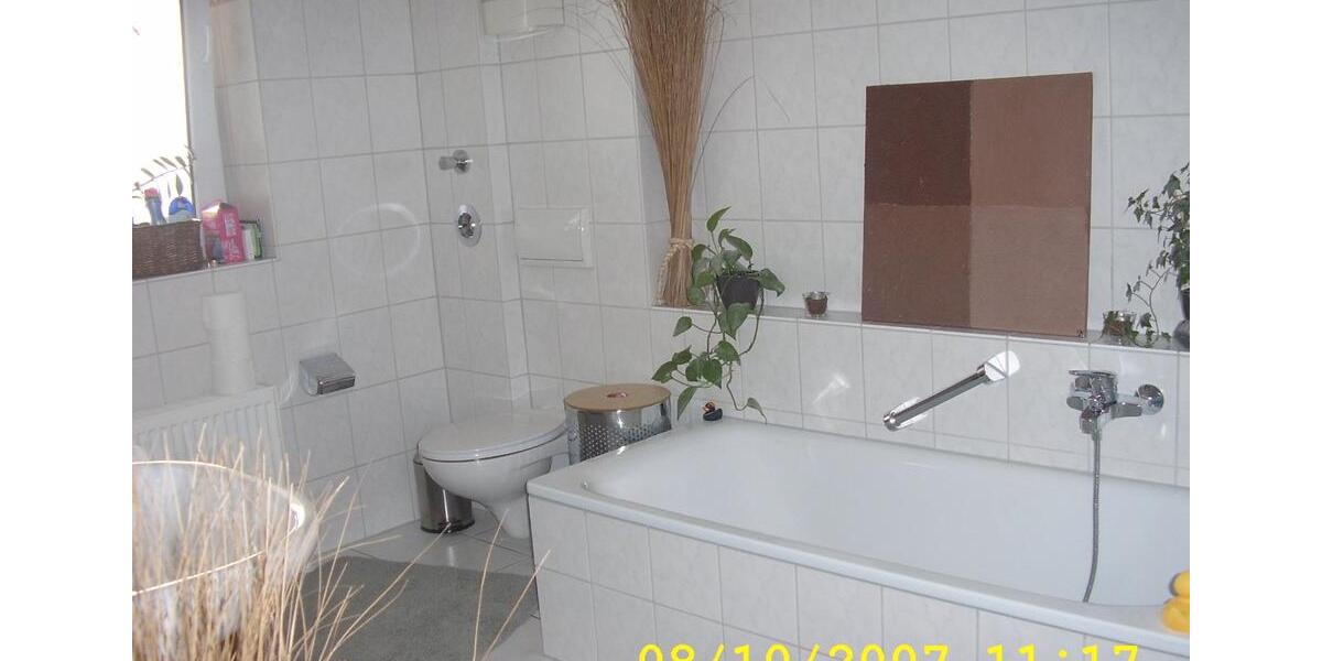 Dachgeschoßwohnung Detmold - 1 Zimmer, 95 m&sup2;, 290.000&euro; | Angebot:27113573
