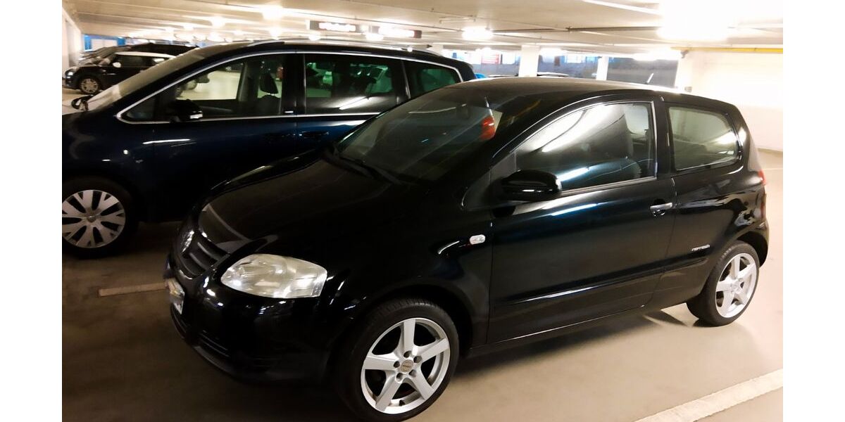 VW Fox 128.600 km 1.950 &euro; Löhne 32584