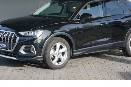 Audi Q3 27.680 km 33.990 &euro; Bielefeld 33689