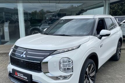 Mitsubishi Plug-in Hybrid Outlander 1.500 km 40.950 &euro; Melle 49324