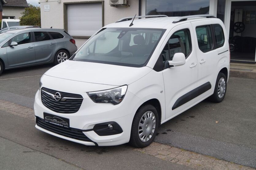Opel Combo 18.000 km 16.890 € Gütersloh 33332