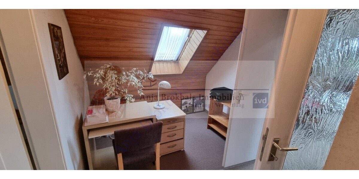 2-Familienhaus in Isselhorst: EG barrierefrei, 170 m², 2 Carports, toller Garten, 2 Eingänge - provisionsfrei für Käufer - Einfamilienhaus Gütersloh Isselhorst | Angebot:21839386