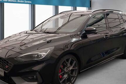 Ford Focus 69.365 km 20.650 € Bad Salzuflen 32105