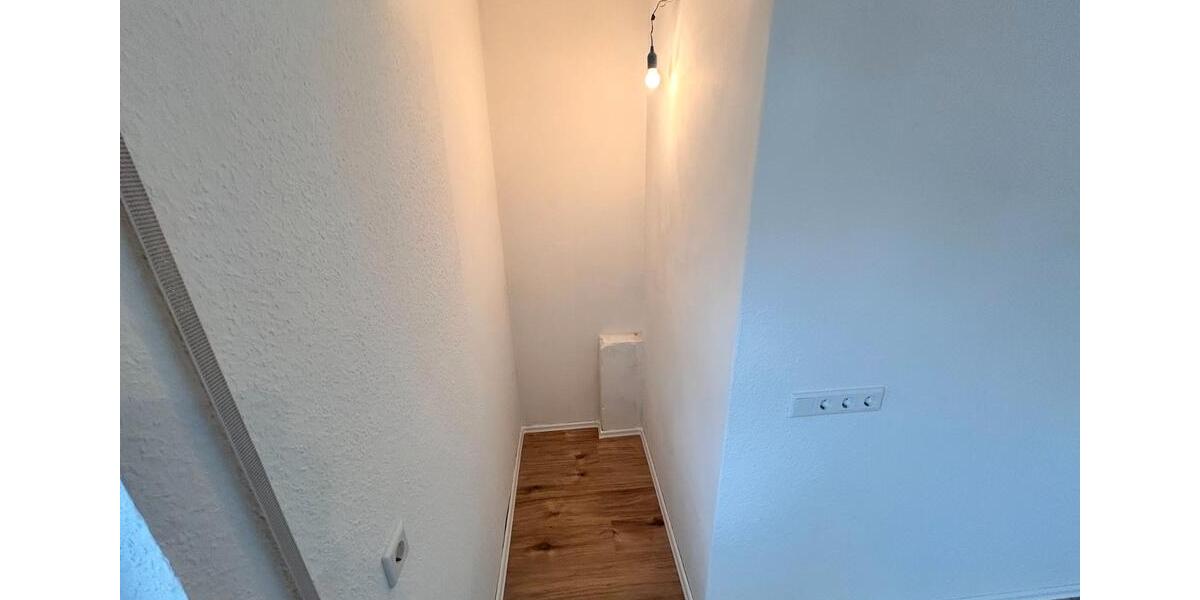 Etagenwohnung Bielefeld Heepen - 4 Zimmer, 100 m&sup2;, 1.150&euro; | Angebot:26252182