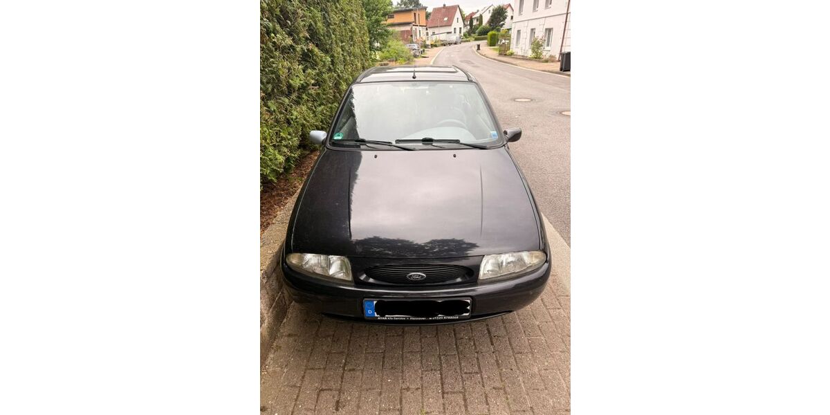 Ford Fiesta 134.851 km 550 &euro; Löhne 32584
