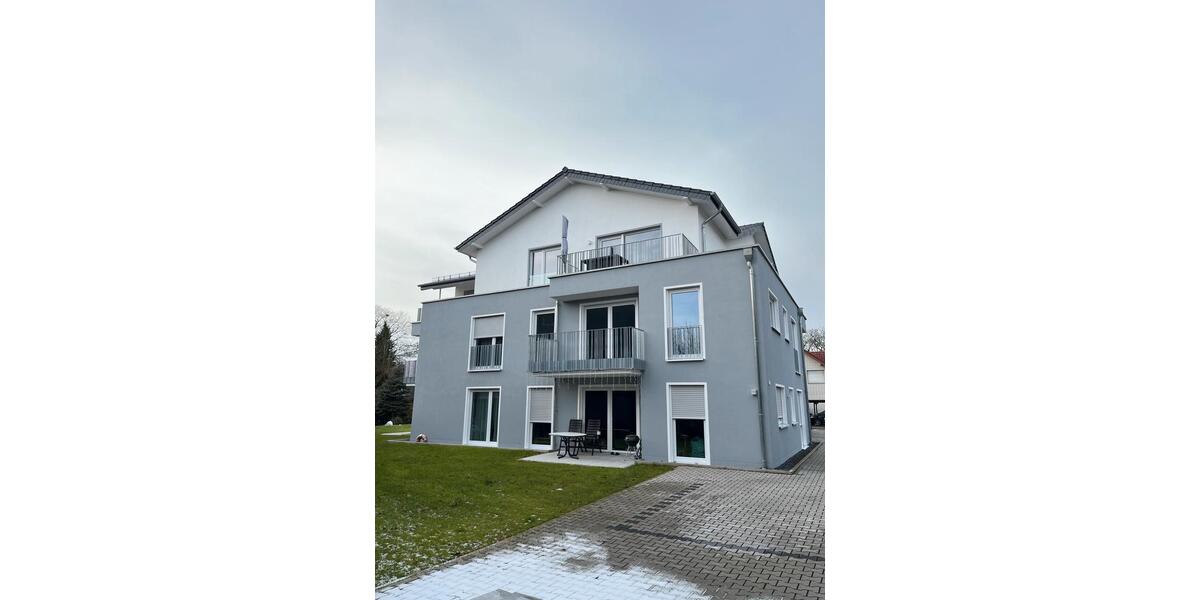 Erdgeschoßwohnung Detmold - 2 Zimmer, 72 m&sup2;, 865&euro; | Angebot:26610415